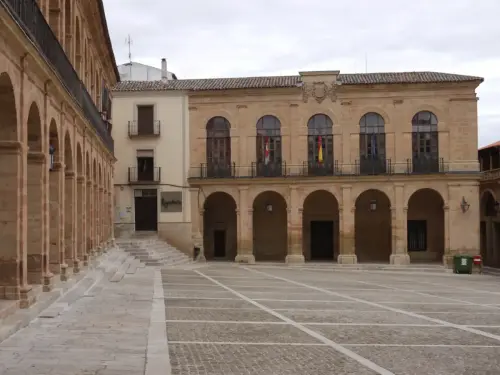 Plaza-Mayor-Alcaraz6