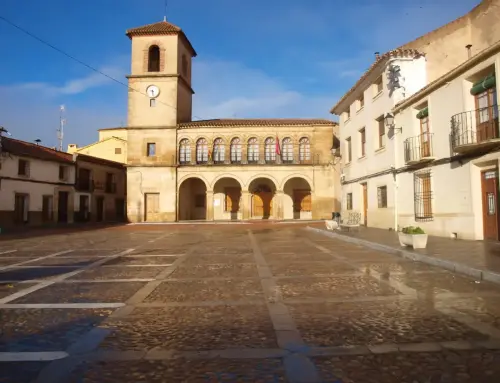 Plaza-Mayor-Penas-de-San-Pedro