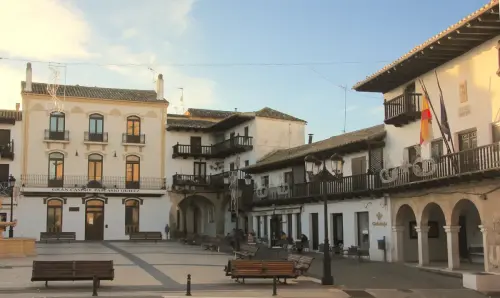 Plaza-Mayor-Tarazona-de-la-Mancha14