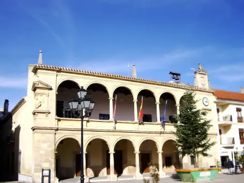 Plaza-Mayor-Villarrobledo4