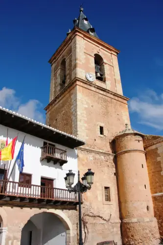 TORRES-Tarazona-de-La-Mancha-San-Bartolome1