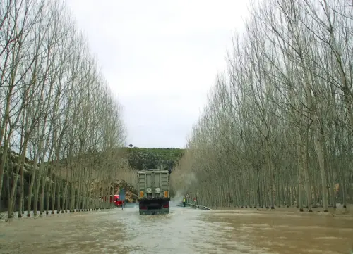 Rios054-Rio-del-Jardindesbordamiento