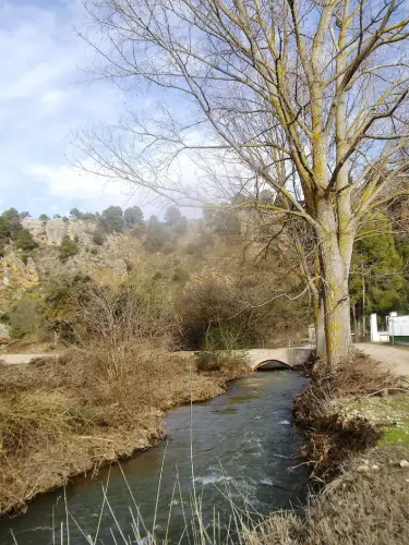 Rios057b-Rio-del-Jardin-Piscifactoria