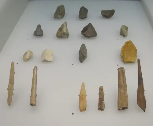 ARQUE.-028-P.Medio-Musteriense-modo-3