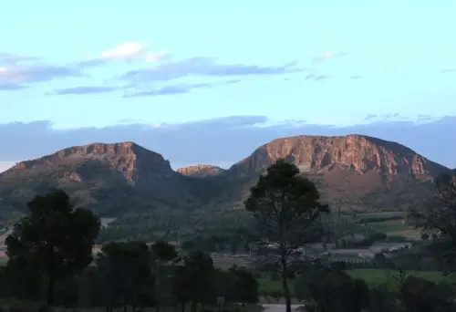 ARQUE.-036-P.Medio-Cerros-de-TercheHellin