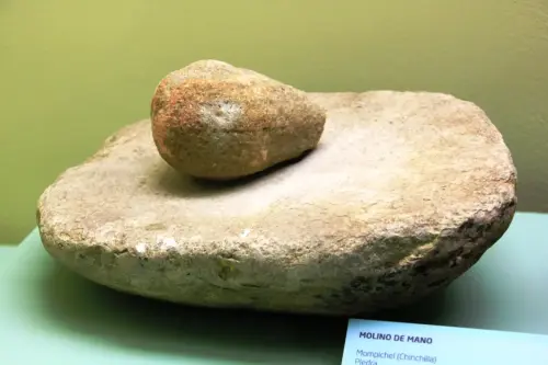 ARQUE.-068-Molino-neolitico-