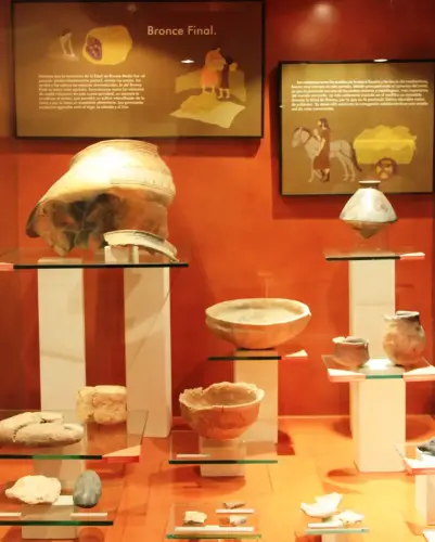 ARQUE.-116-Bronce-Los-Castellones-Albatana-Hellin