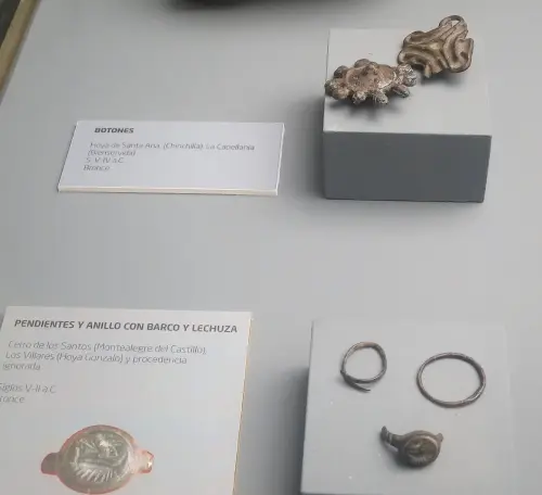 ARQUE.-321-Mundo-iberico