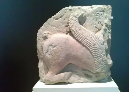 ARQUE.-367-Mundo-iberico-Esfinge-del-Salobral-En-el-MAN