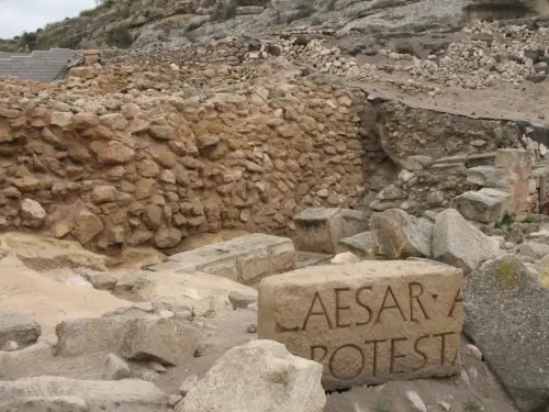 ARQUE.-415-Romanizacion-Illunum-Tolmo-de-Minateda
