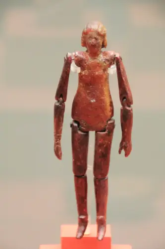 ARQUE.-454-Muneca-de-ambar-Las-Eras-Ontur