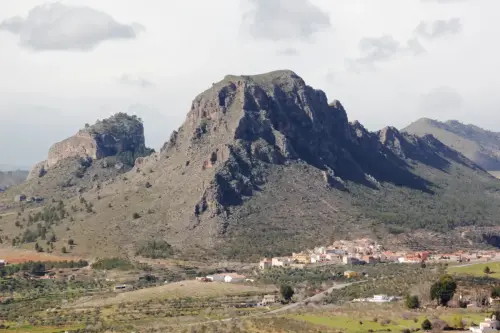 ARQUE.-593-Castella-visigodo-La-Pena-del-Agua-Elche-de-la-Sierra