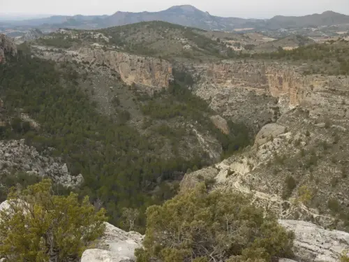 ARQUE.-597-Castella-visigodo-La-Muela-Letur