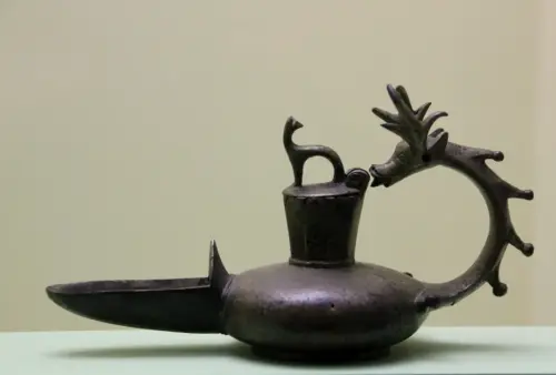 ARQUE.-656-Candil-de-Al-Rasiq