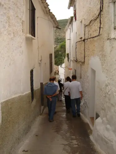 ARQUE.-688-Trazado-urbano-Letur.Siglo-XII