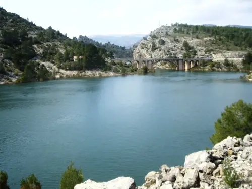 Embalses-Fuensanta57-Tus