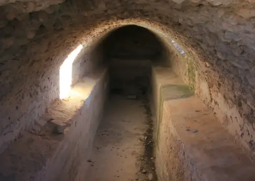 Aljibes-Penas-de-San-Pedro-castillo24