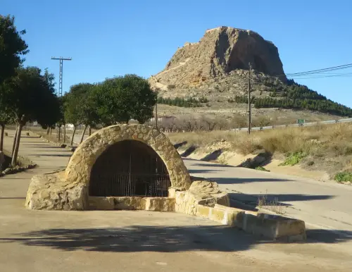 Aljibes-Penas-de-San-Pedro