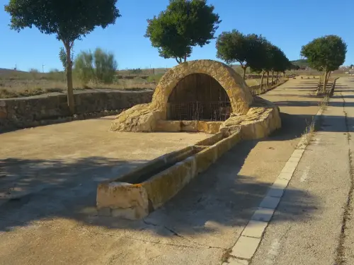 Aljibes-Penas-de-San-Pedro2