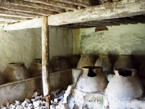 Bodegas-Los-Carriles-Yeste3