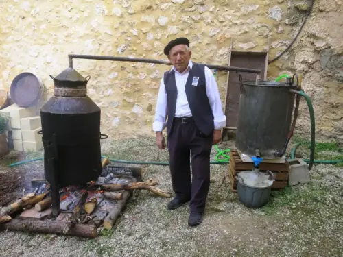 Destilacion-de-orujo