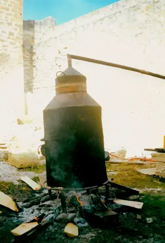 Destilacion-de-orujo12