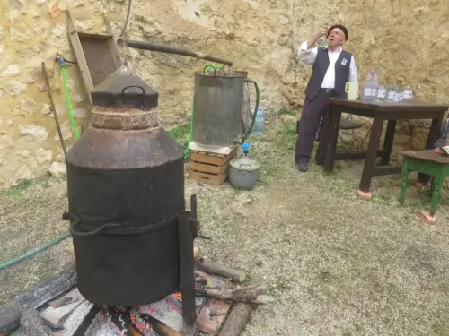 Destilacion-de-orujo3