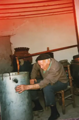 Destilacion-orujo14-aguardiente