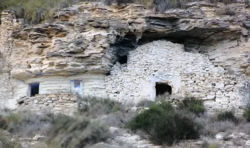 Casacueva-Hellin-Banos-del-Cenajo2