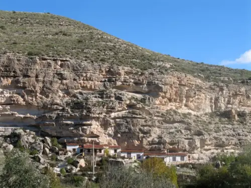 Casacueva-Jorquera-Ribera-de-Cubas3