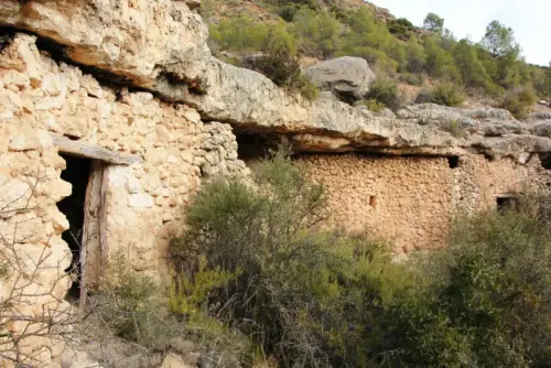 Casacueva-Villamalea-Cuevas-Blancas2