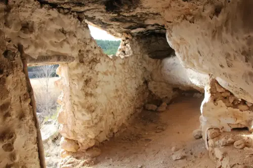 Casacueva-Villamalea-Cuevas-Blancas3