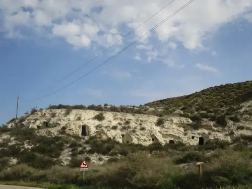 Casa-cueva-Las-MinasHellin114