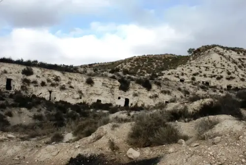 Casa-cueva-Las-MinasHellin134