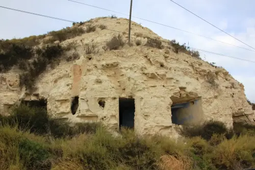 Casa-cueva-Las-MinasHellin17