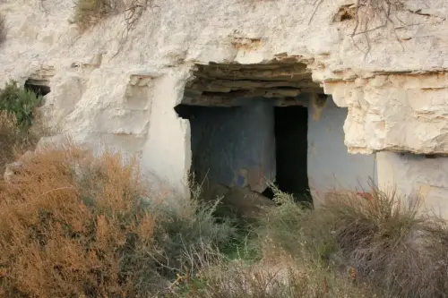Casa-cueva-Las-MinasHellin93