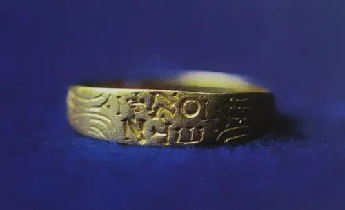 Anillo-Torre-Uchea-Hellin-Cultura-visigoda-S.VI-VII-Museo-de-Albacete