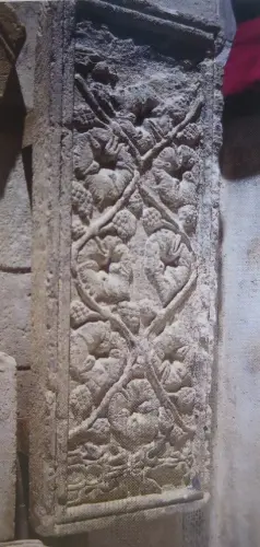 Placa-decorativa-Alcaraz-Cultura-visigoda-s.-VI-VII-Iglesia-de-la-Santisima-Trinidad-Alcaraz