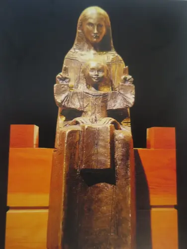 Siglo-XX-Virgen-con-el-Nino-Jose-Luis-Sanchez-Parroquia-del-Espiritu-SantoAlbacete