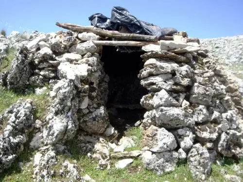 Chozos-Villaverde-de-Guadalimar-El-Cambron-