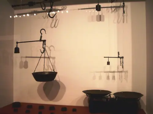 Cacharros-de-pesar-romanas