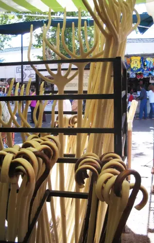 Cacharros-madera-garrotes