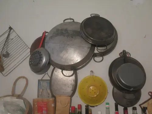 Cacharros-metalicos-sartenes