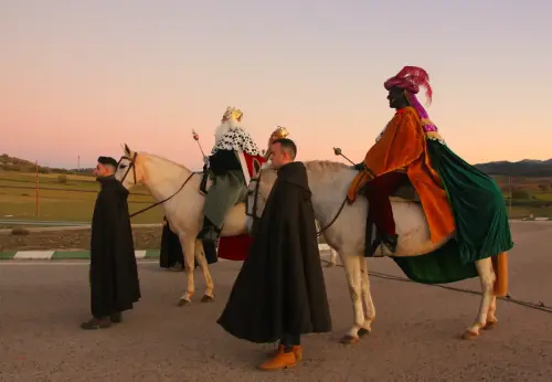 Auto-Reyes-Magos-Vianos35