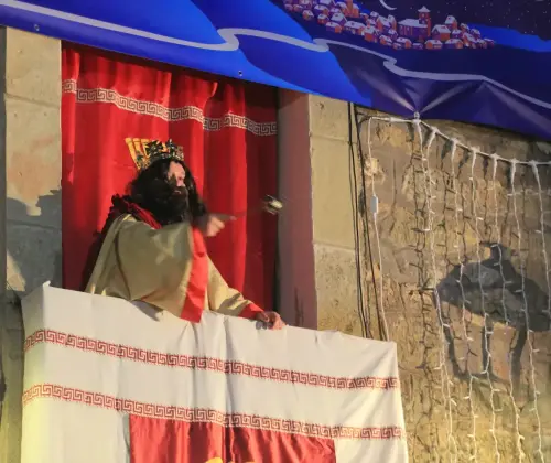 Auto-Reyes-Magos-Vianos70