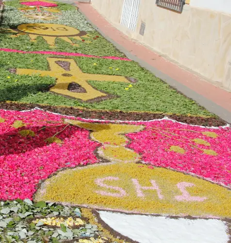 FiestasTradiciones-CorpusAlfombras-Bogarra43