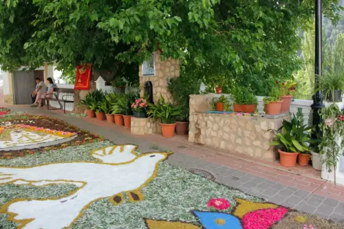 FiestasTradiciones-CorpusAlfombras-Bogarra57