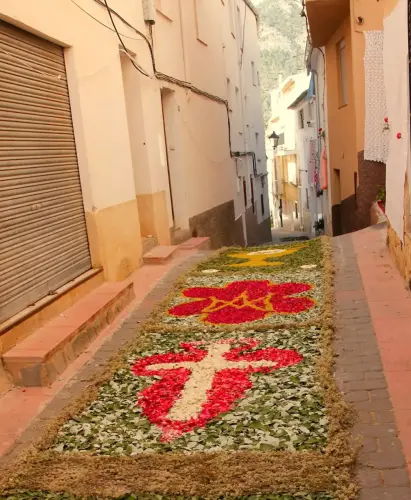 FiestasTradiciones-CorpusAlfombras-Bogarra7