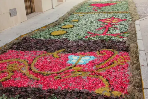 FiestasTradiciones-CorpusAlfombras-Bogarra78