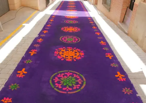 FiestasTradiciones-CorpusAlfombras-Elche-de-la-Sierra100